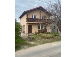 PARDUODAMAS MŪRINIS NAMAS, ŠIAURĖS SODŲ 4-OJI G. 4, VILNIUJE. 